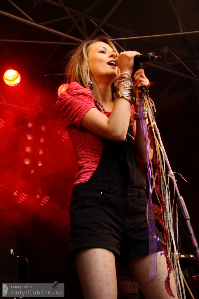 2011-05-05 Stefany June - Bevrijdingsfestival, Zwolle 010